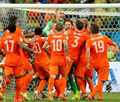 E la gioia degli Oranje. Epa